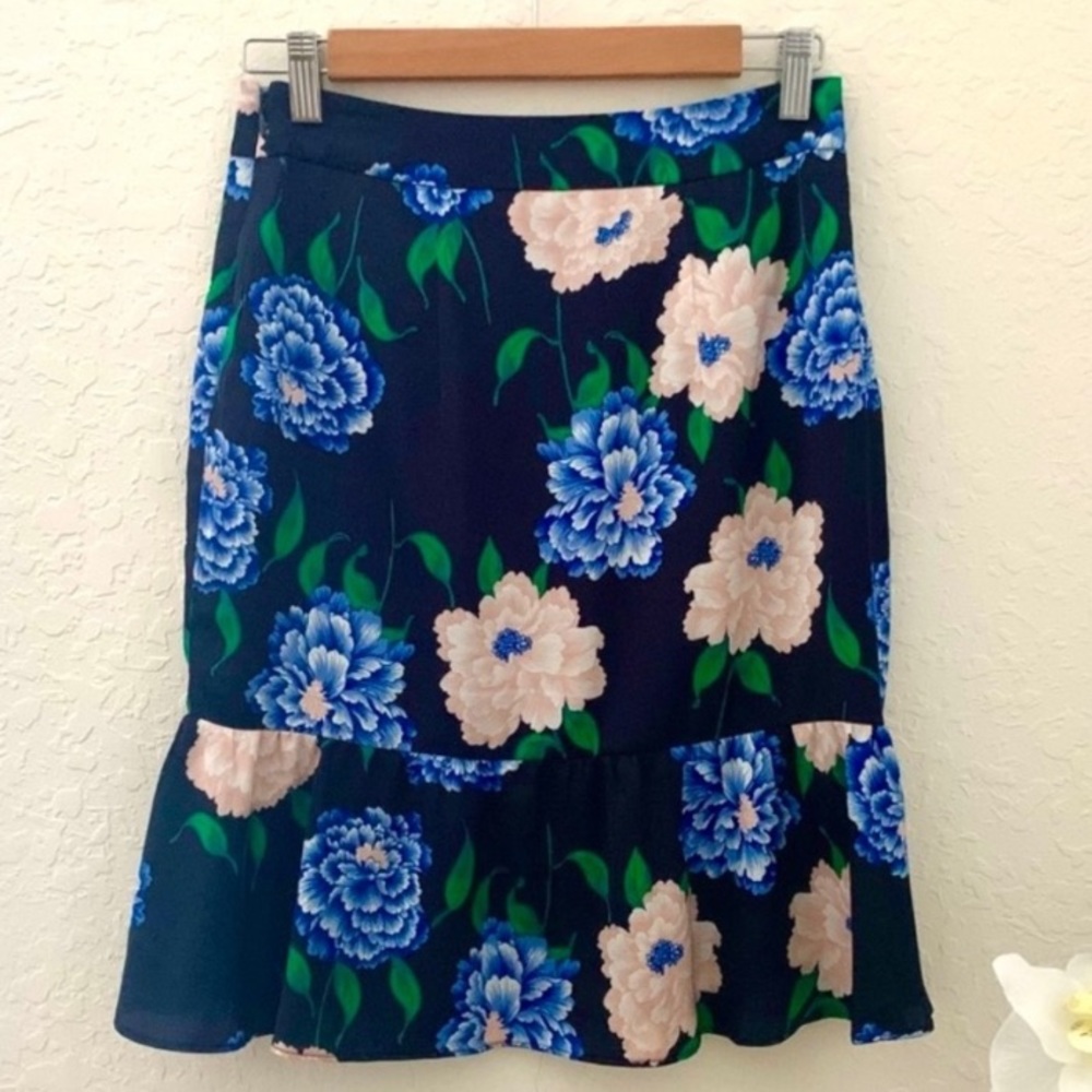 Ann Taylor Floral Navy Pencil Skirt